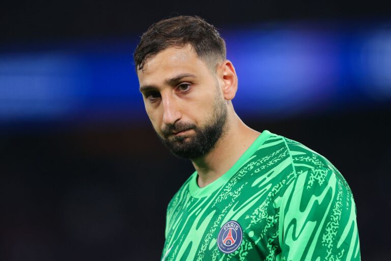 جيانلويجي دوناروما يكشف موقفه من مانشستر يونايتد ويؤكد التزامه مع باريس سان جيرمان